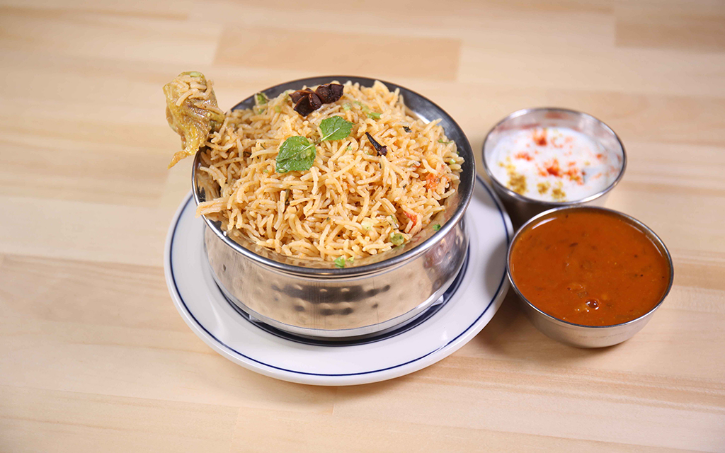 チキンビリヤニ Chicken Biryani